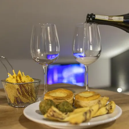 Apartamento Panoramic Penthouse - In The Heart Of *