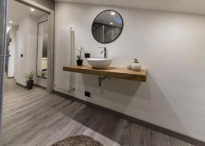 Panoramic Penthouse - In The Heart Of 아파트