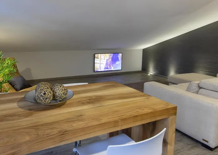 Panoramic Penthouse - In The Heart Of